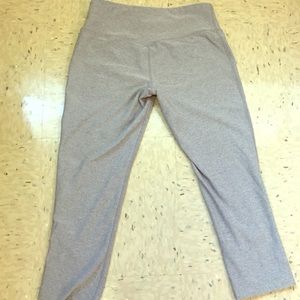 💕Capri active wear leggings 💕